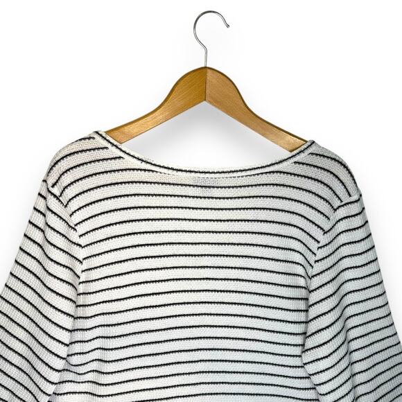 Torrid Women's Waffle Snap Henley Long Sleeve Tee Size 3X Stripe Black White - Picture 6 of 10